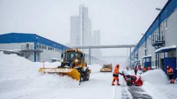 Уборка снега на предприятиях