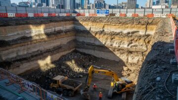 Выемка грунта котлована