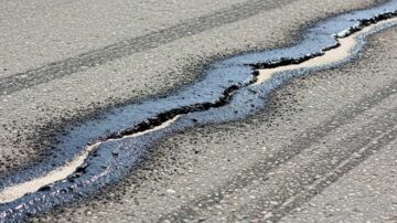 Ремонт дорожных трещин